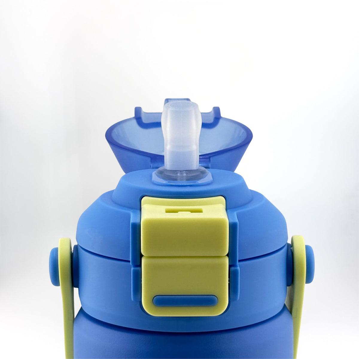 Sky Sip leak-proof flip-top lid with built-in straw – Hydration Haus
